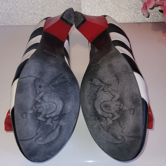 Size 9.5 (EUR41) Lola Ramona Striped Pumps - Picture 4 of 5